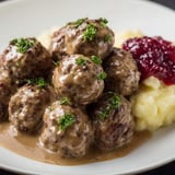 Swedish Meatballs Creamy Sauce